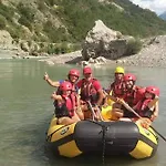 Campingplads Vjosa Rafting & Eco Camping Albturist & Outdoor Sports Center *