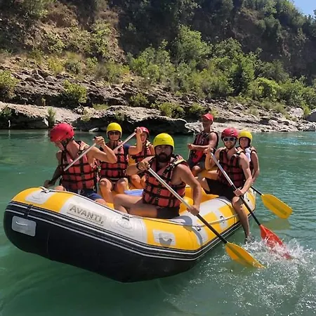 Vjosa Rafting & Eco Albturist & Outdoor Sports Center * Përmet