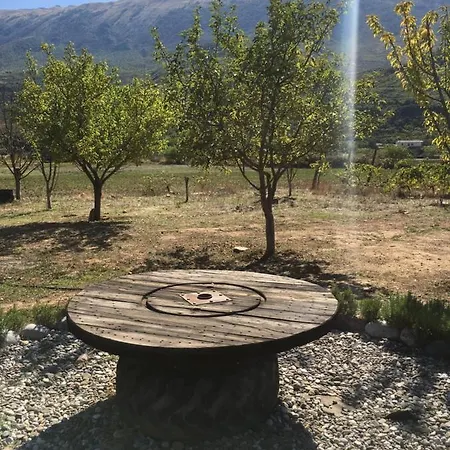Albturist Ecocamping & Outdoor Sports Center * Permet