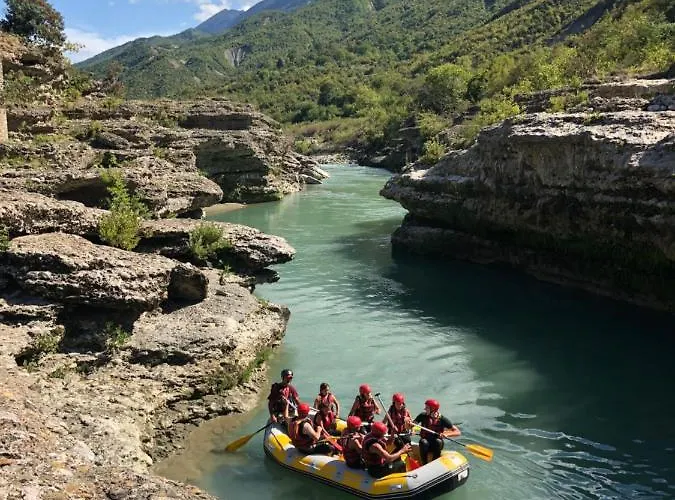 Albturist Ecocamping & Outdoor Sports Center Kemping Përmet