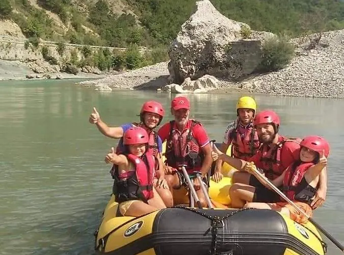 Campsite Vjosa Rafting & Eco Camping Albturist & Outdoor Sports Center *