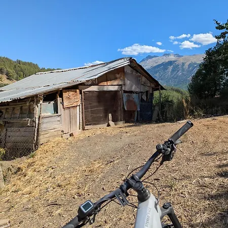 营地 Albturist Ecocamping & Outdoor Sports Center