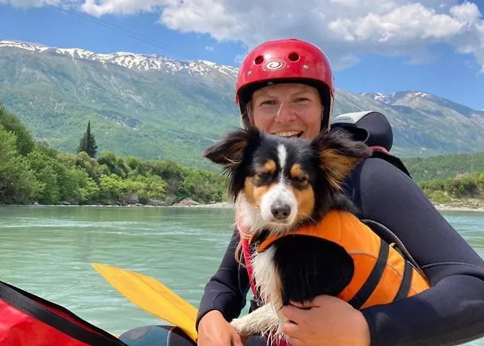 Vjosa Rafting & Eco Camping Albturist & Outdoor Sports Center 캠프장 *